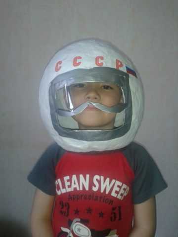 Шлемы для космонавтов из папье маше - Lipesinka.ru